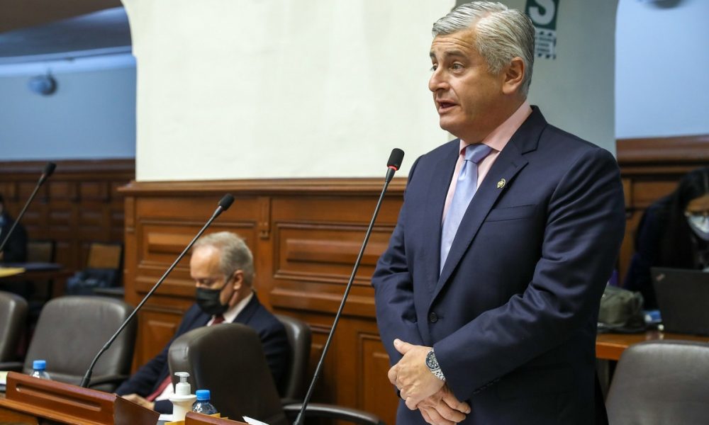 Archivo: Caretas