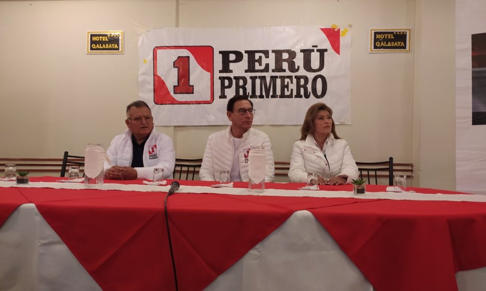 Archivo: Caretas