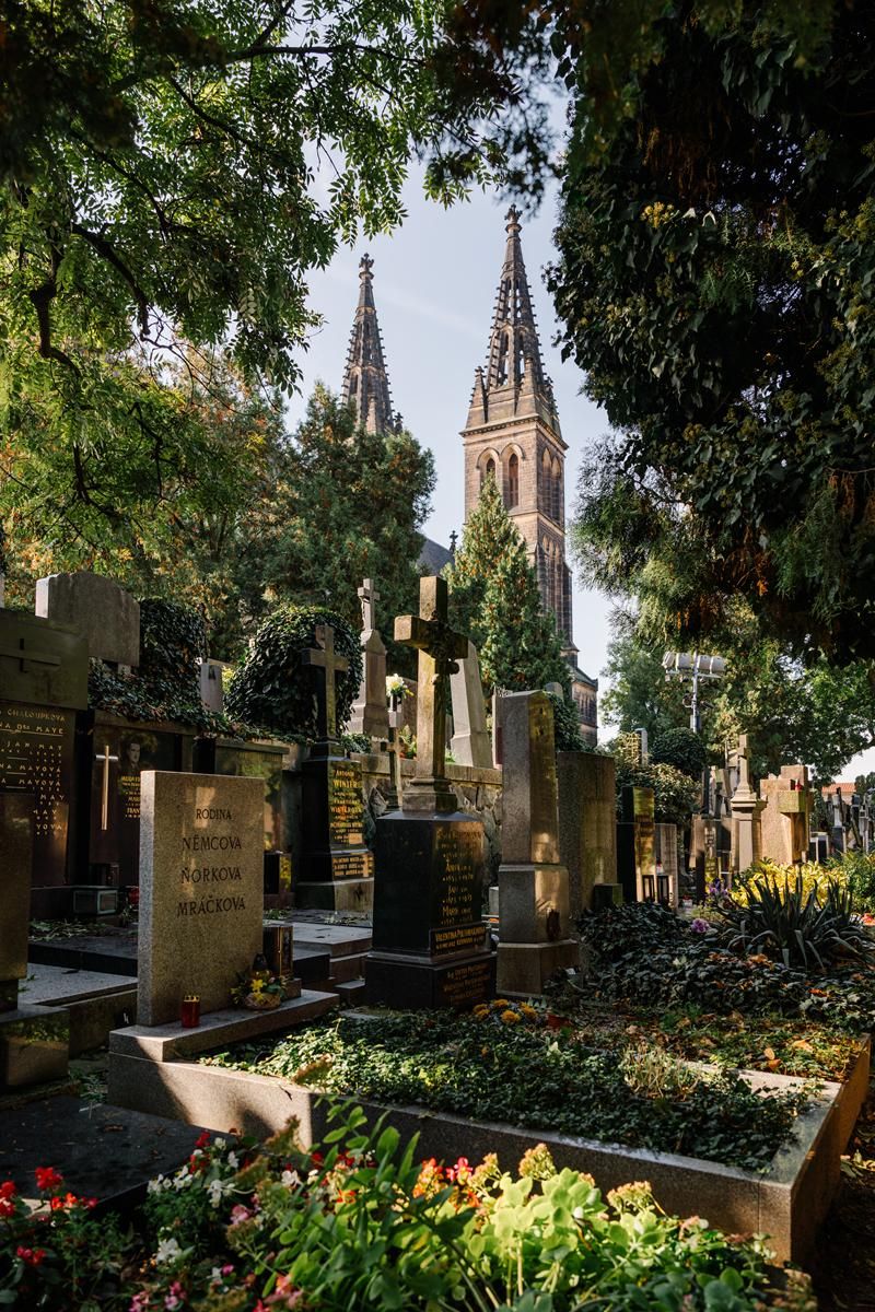 Vysehrad Cemetery2